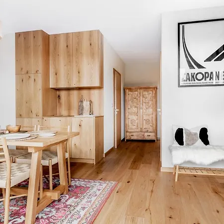 Apartment Zakoznami-willa Wypas-free Parking