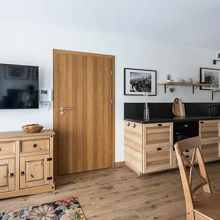 Apartamento Zakoznami-willa Wypas-free Parking